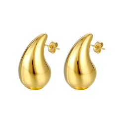 Make a bold fashion statement with our Roimata earrings. 
With their statement teardrop design These eye-catching earrings are designed to turn heads and add a touch