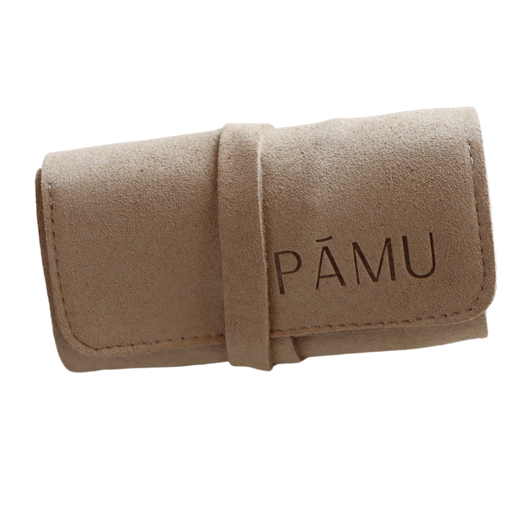 Introducing our PĀMU Roll-Up Jewellery Travel Pouch – the essential holiday companion. Travel with confidence and style without compromising on luggage space.
Compac