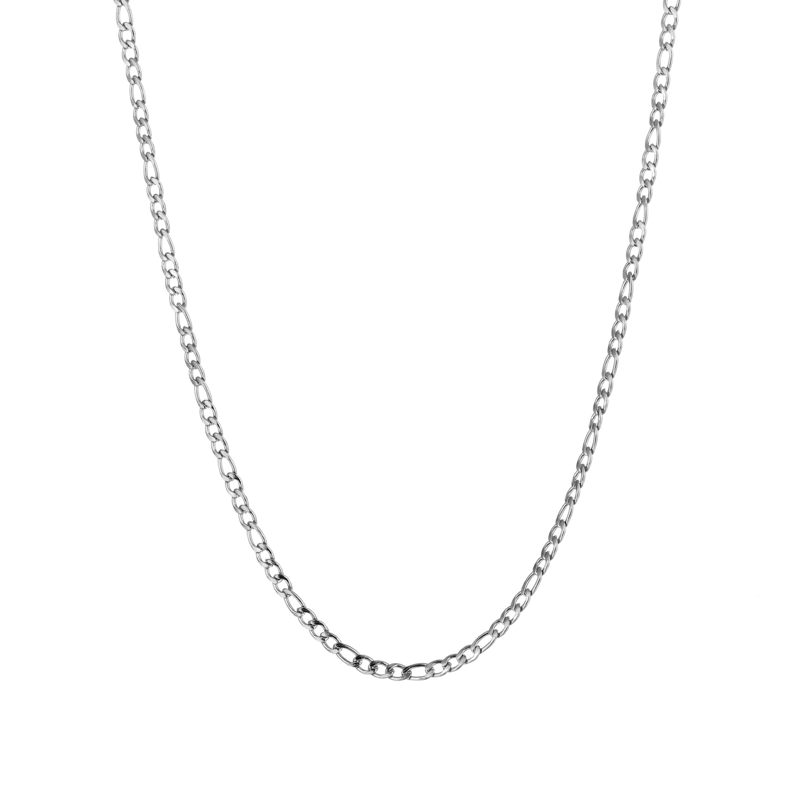 The Vera necklace is based off a traditional Figaro Chain design 
With its classic design and meticulously crafted links, this medium-length (collarbone) chain adds 