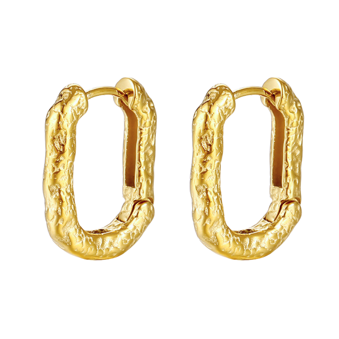 Bobbi Hoops